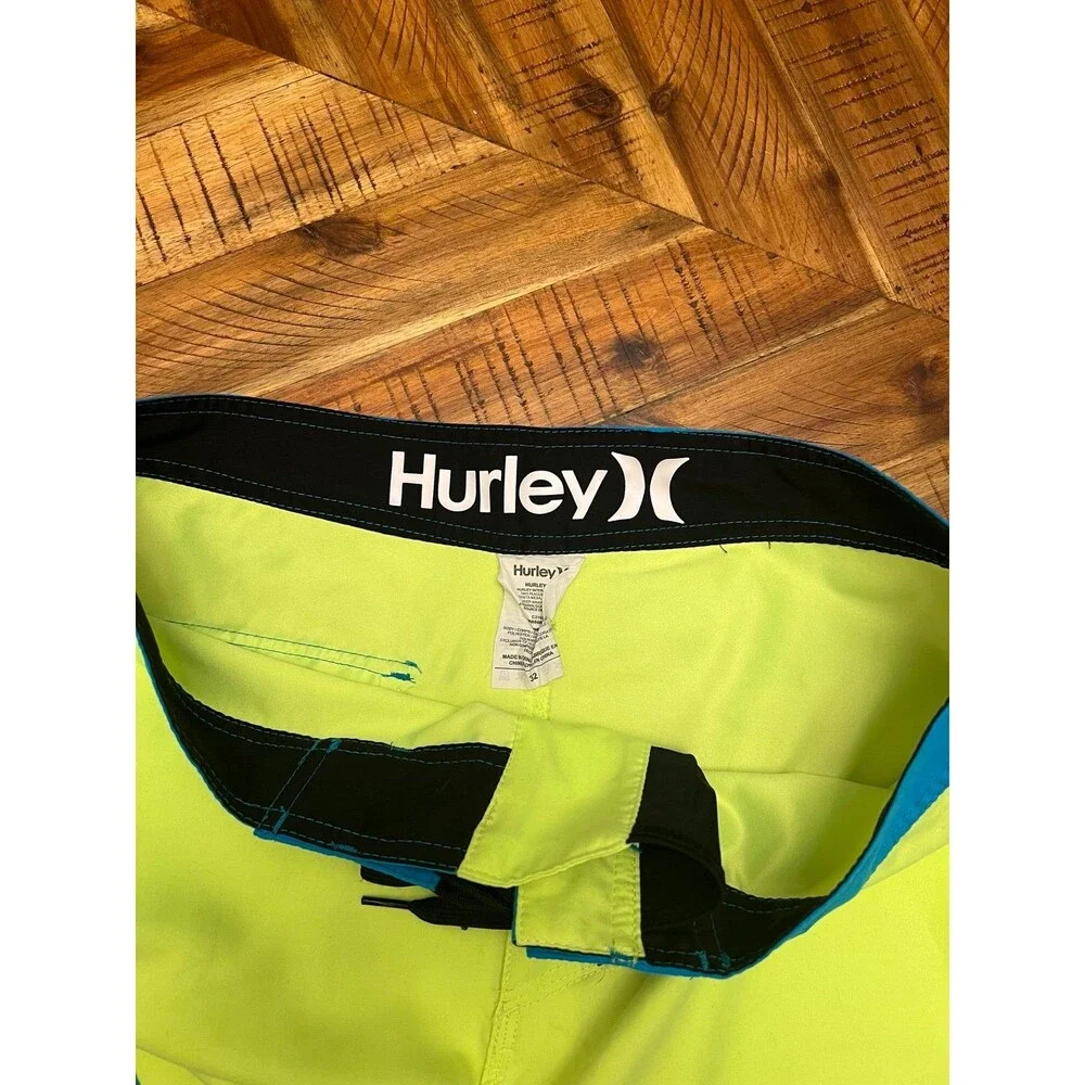 Hurley Neon Boardshorts - Picture 6 of 11